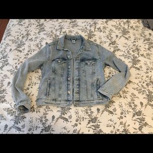 H&M denim jean jacket 10